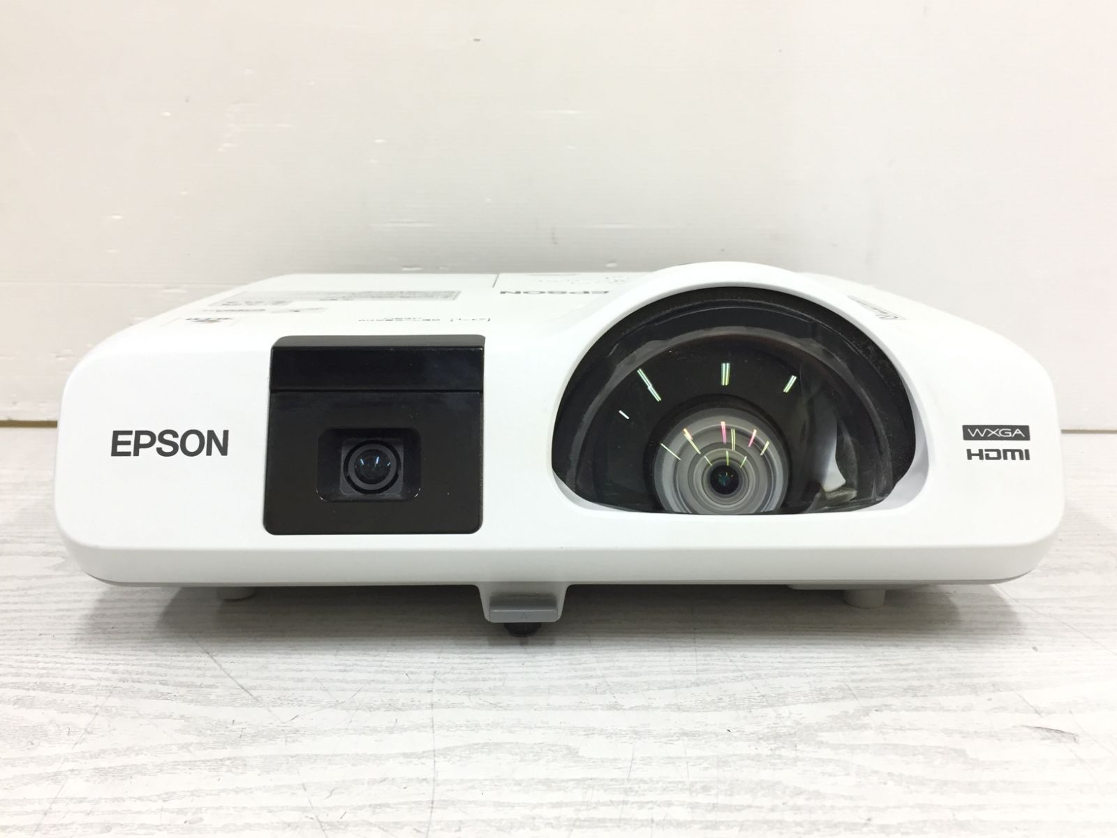 エプソン EB-536WT ビジネスプロジェクター 3400lm ランプ使用時間 276H 動作品