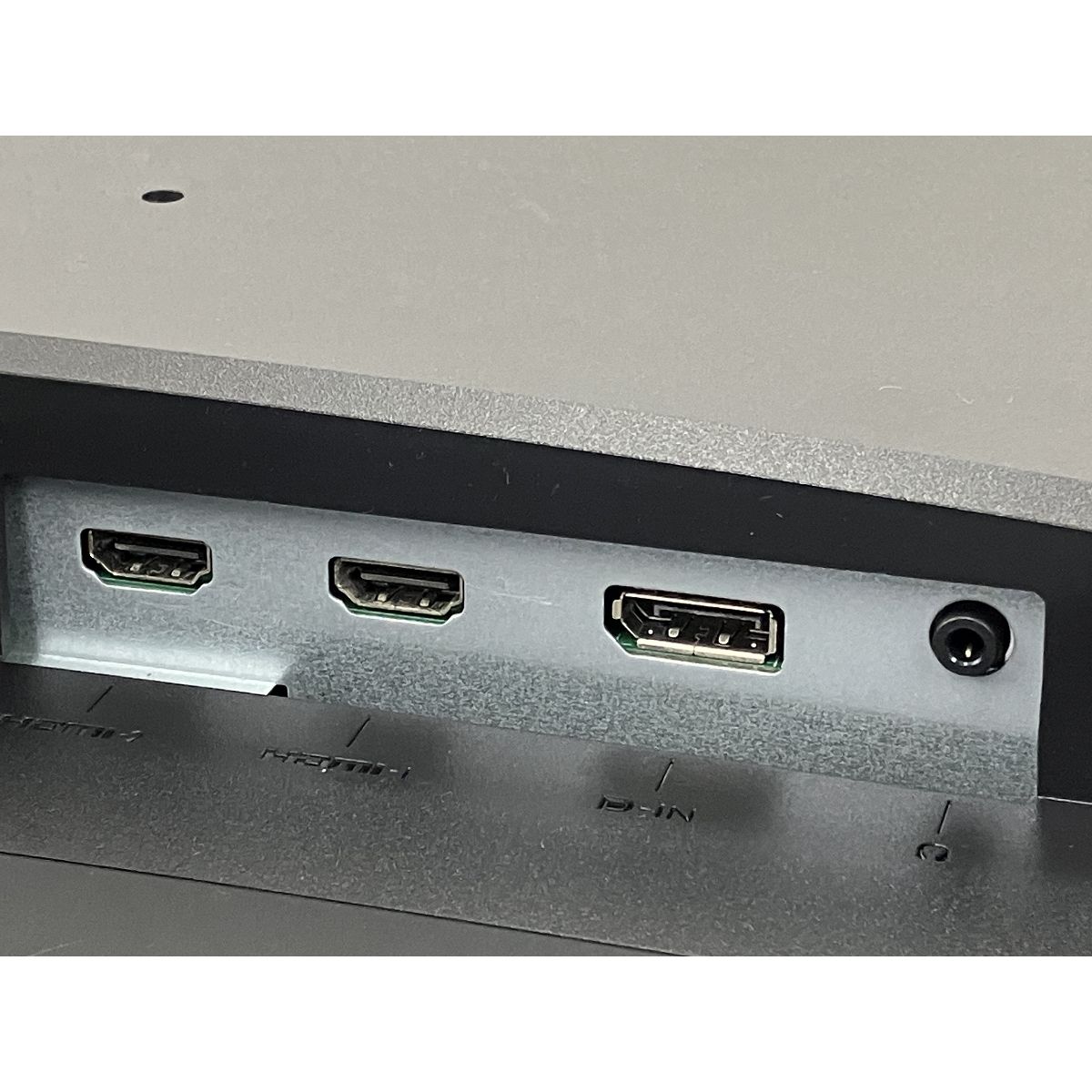  BenQ EL 2870 U 28インチ 液晶モニター 2021年製 PC周辺機器 ディスプレイ モニター本体 ディスプレイ モニター