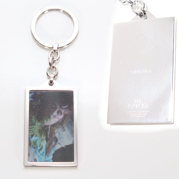 Supreme シュプリーム エクソシスト キーチェーン The Exorcist Keychain マルチカラー ロゴ刻印 キーホルダー キーケース メンズ レディース ユニセックス 本物 売れ筋