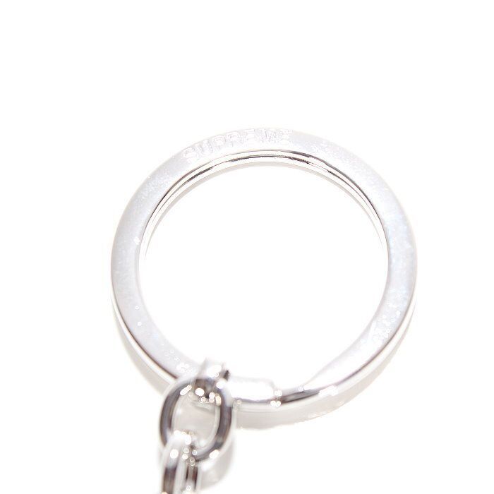 シュプリーム エクソシスト