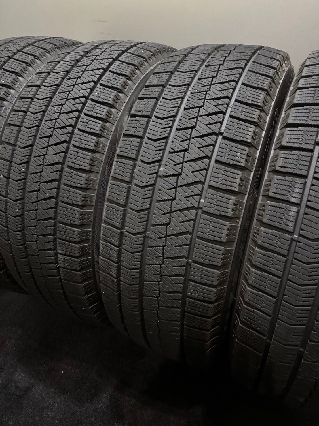 205 55 R 17 VRX 2 20年製 スタッドレス 4本 ブリヂストン ブリザック キックス BMW X 1 ベンツ Aクラス 南5 K 548