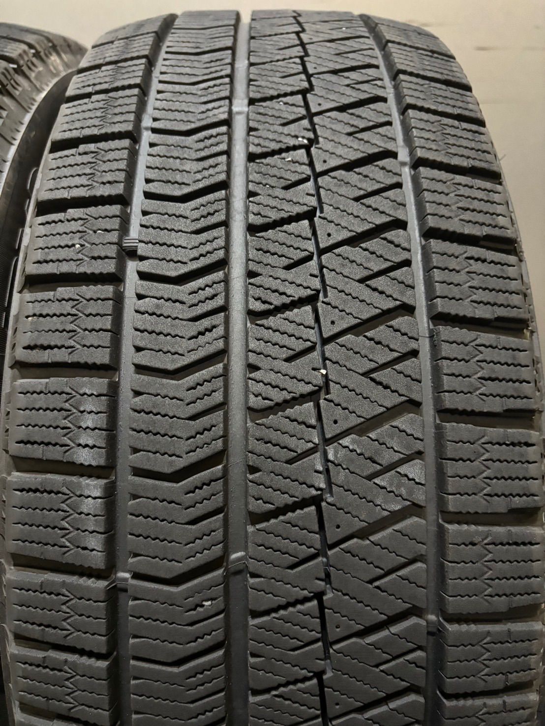 205 55 R 17 VRX 2 20年製 スタッドレス 4本 ブリヂストン ブリザック キックス BMW X 1 ベンツ Aクラス 南5 K 548