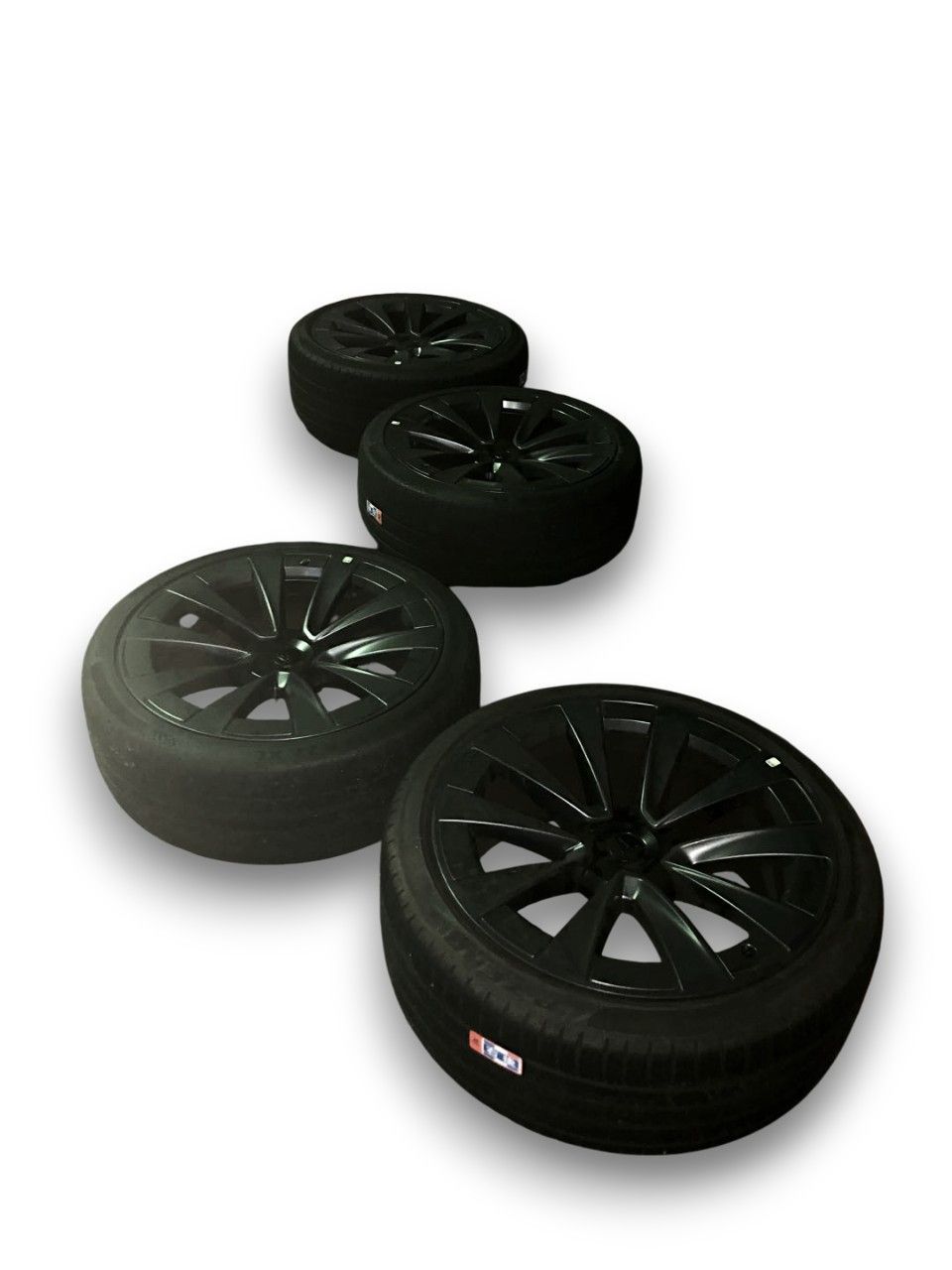 テスラモデルX 22インチ新型アルミ タイヤセット フロント スポーツコンタクト6 265 35 22 リア PZERO 285