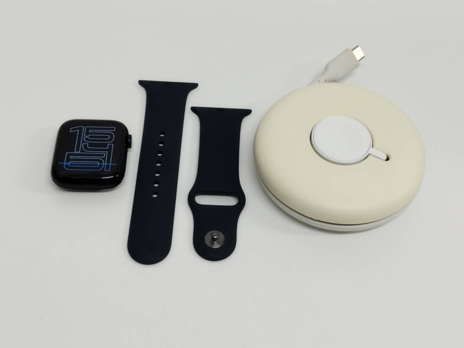 Apple Watch SE 第2世代 GPS 44mm A2723 ミッドナイト MREA3J A