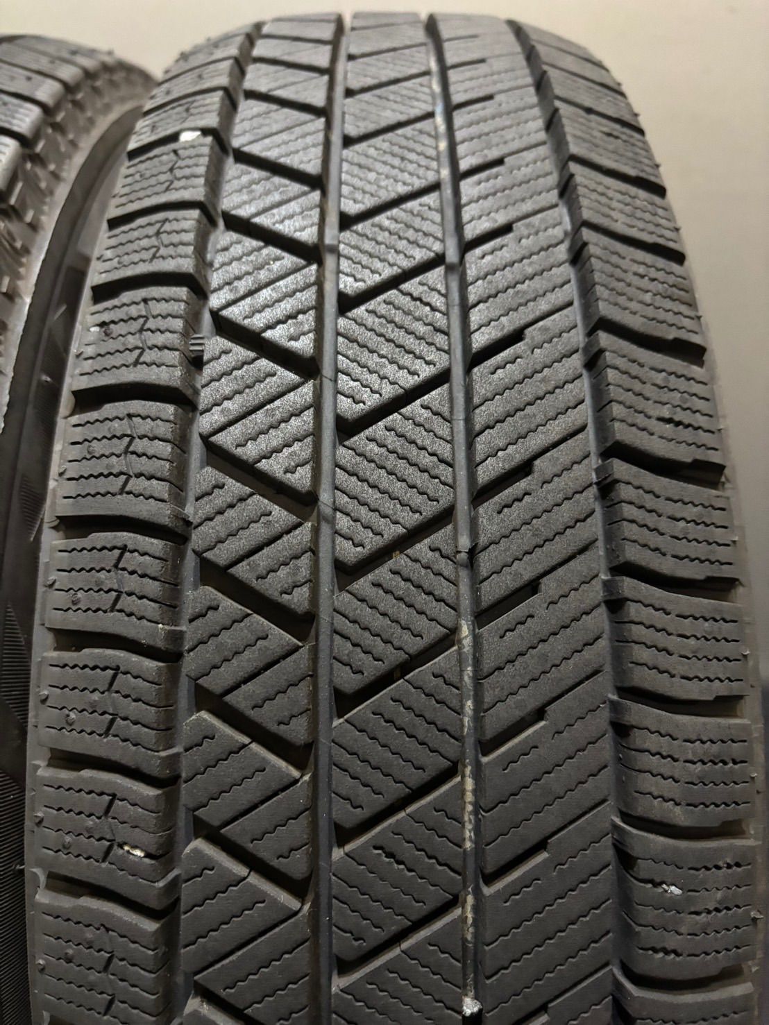 165 70 R 14 VRX 3 21年製 スタッドレス 4本 ブリヂストン ブリザック ヴィッツ ハスラー 4 K 550