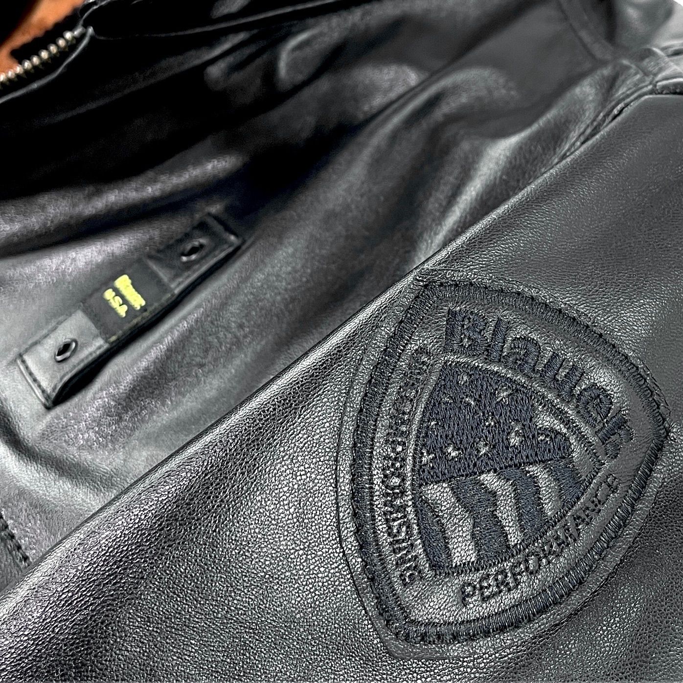 Blauer ブラウアー レスキューオレンジ 裏地キルティング ショルダー 