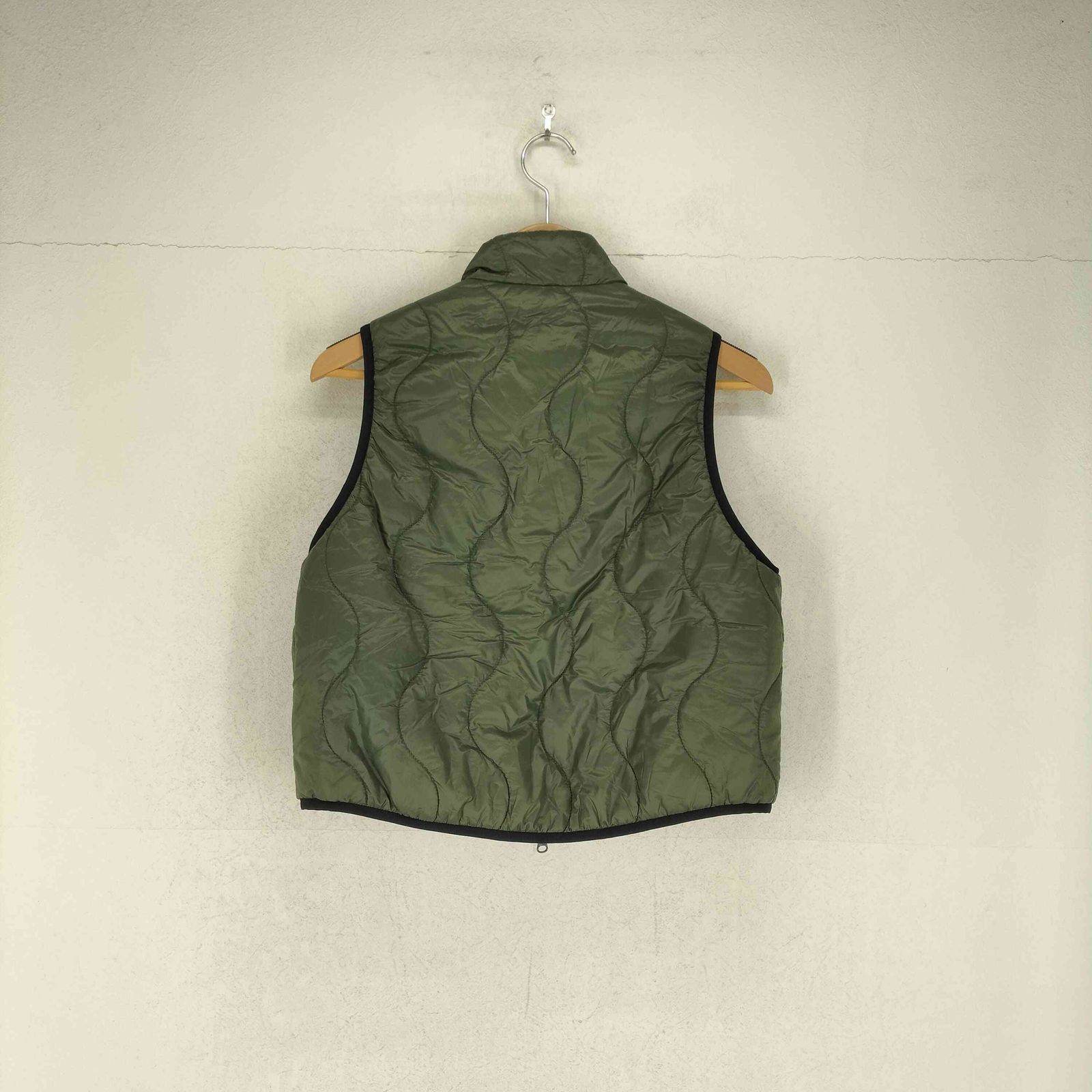 ワイルドシングス WILD THINGS Bshop別注 リバーシブル 中綿ベスト