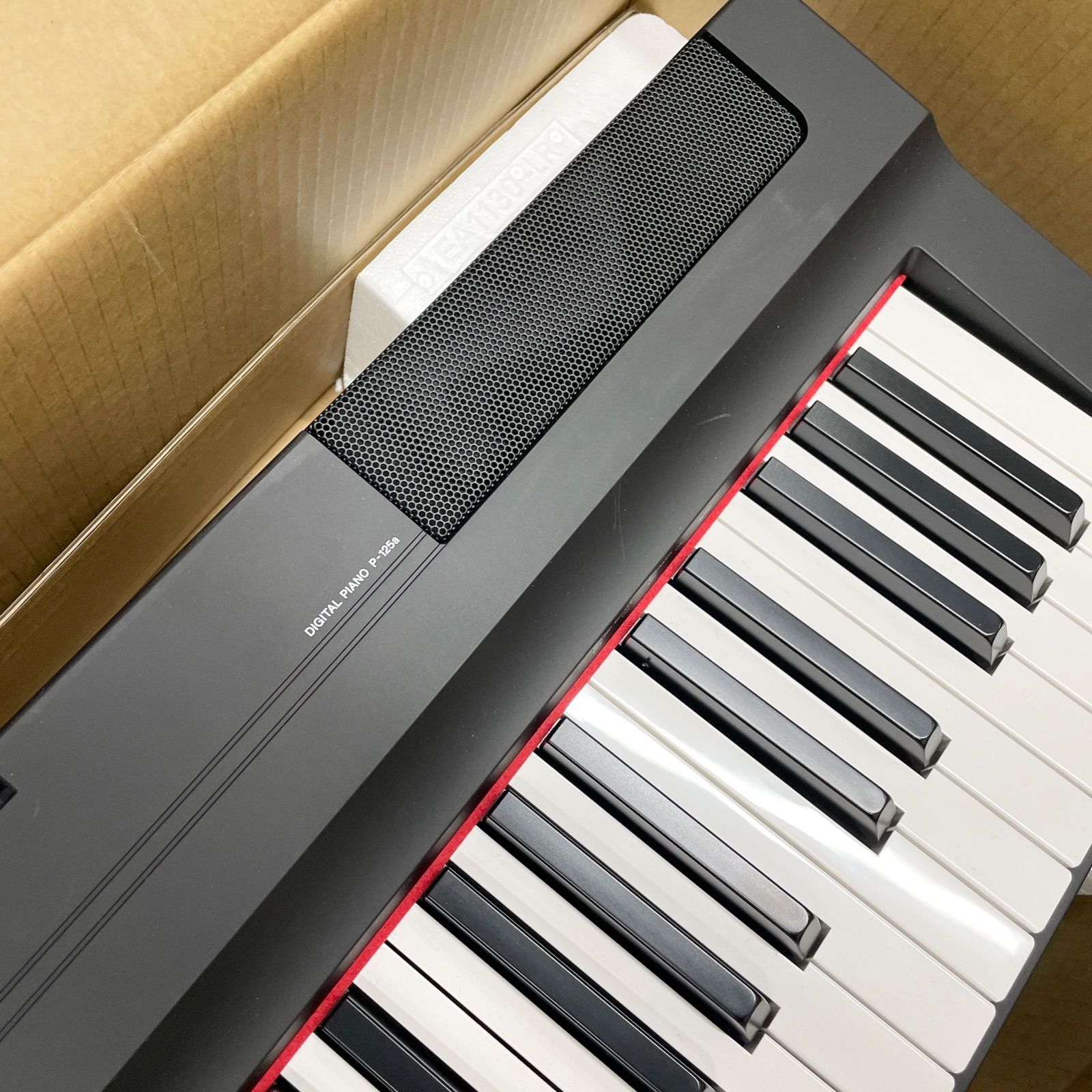 ヤマハ電子ピアノP-125aB ブラック