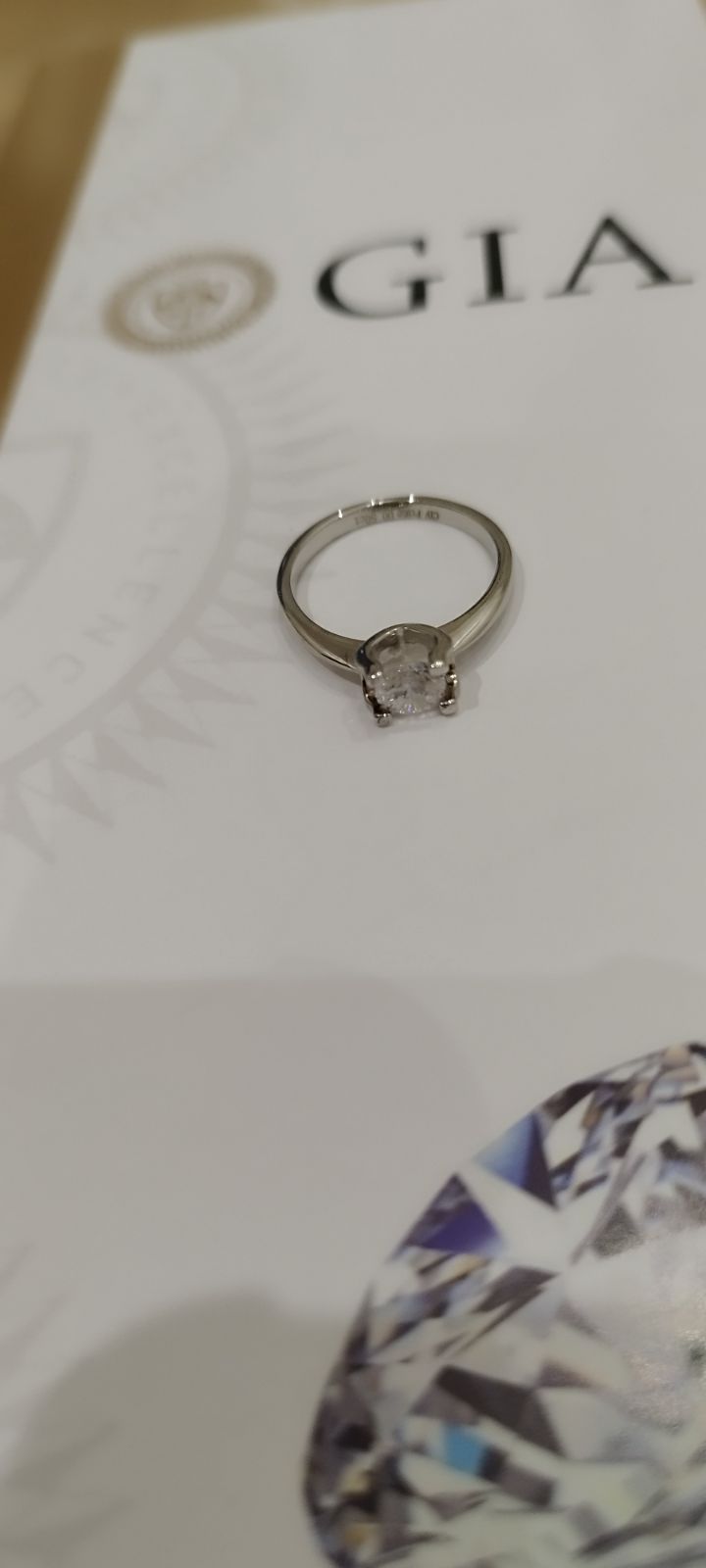 J13 参考価格320000円 GIA鑑定書付き pt950 0.50ct CTF刻印あり ダイヤモンドリング クラリティ VVS1 カラー H 周大福ブランド 指輪