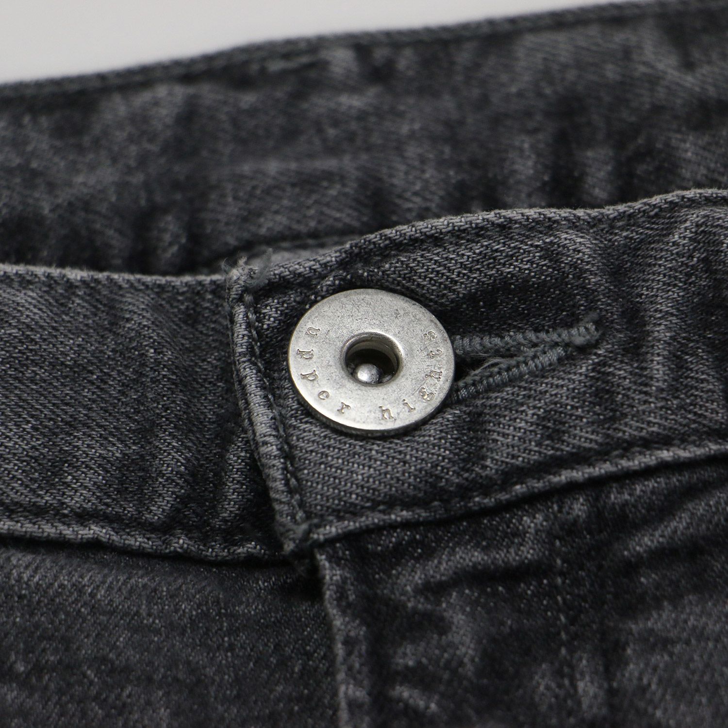 | ブーツカット