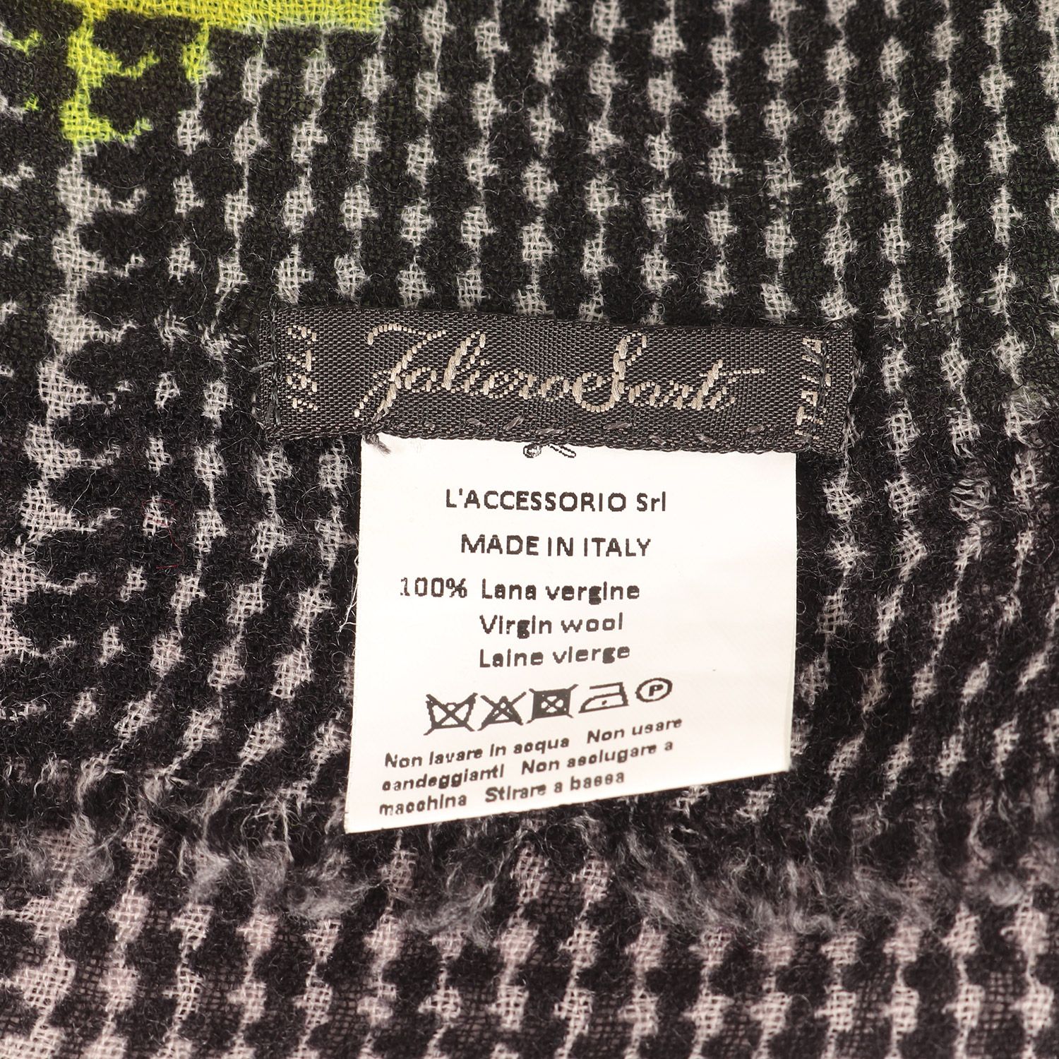 Faliero Sarti ファリエロサルティ スカーフ グレー系 | グレンチェック ウール スカーフ | Fluo wool scarf | ストール 大判 配色 ライン フリンジ | イタリア製 ブランド レディース