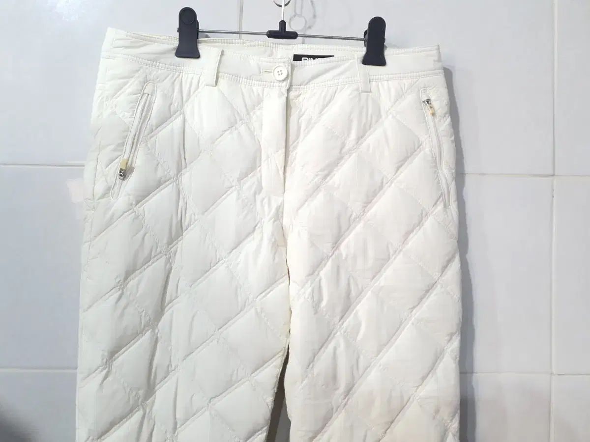 PING レディース ダウン グース ゴルフパンツ