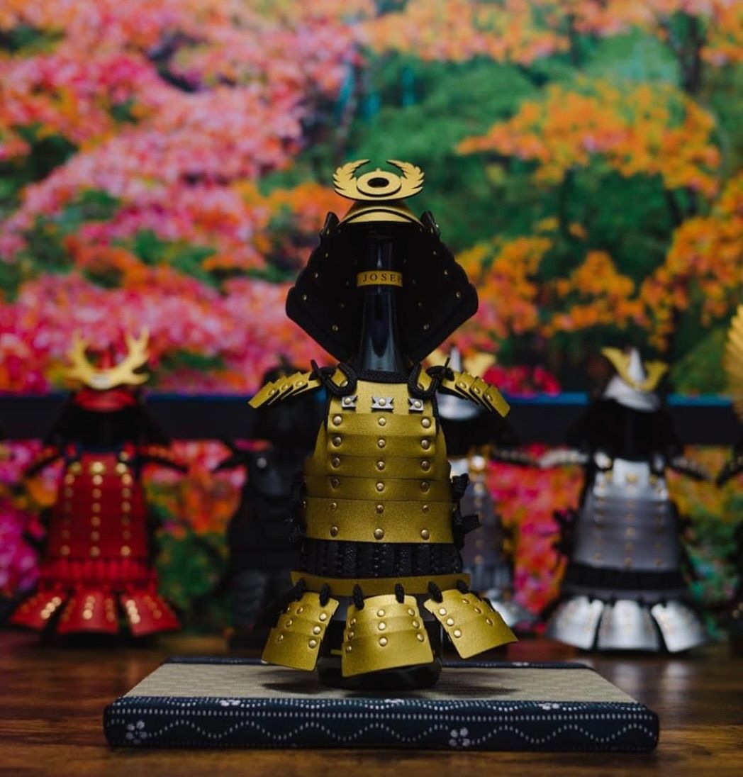 SAMURAI AGE ボトルに着せる鎧 金 徳川家康 700 900mlボトル用 ギフト