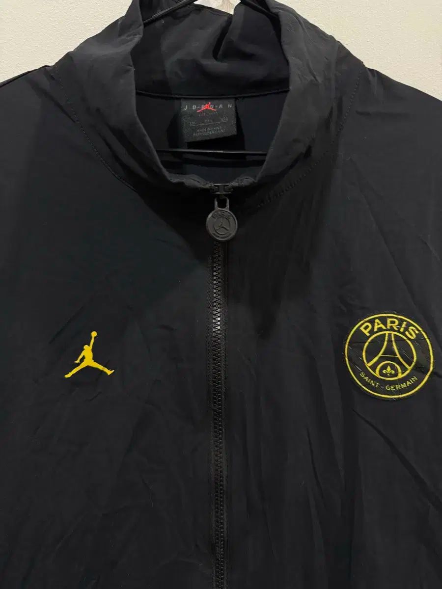 ジョーダン パリ サンジェルマンFC ブラック ウィンドブレーカー ジャケット
