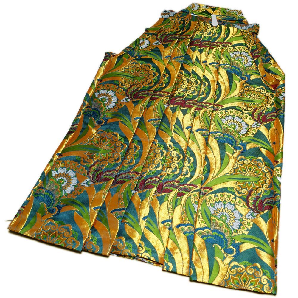 金襴袴 日本製 踊り 袴 踊り用 金襴 唐花 華文に胡蝶模様 Mサイズ 紐下 2尺2寸 83cm 中 馬乗型 股有り 送料無料 袴 踊り 着物 踊り着物 踊り用着物 和服 リサイクル着物 舞踊 着物 踊り用 衣裳 袴 神官 巫女 成人式 コスプレ