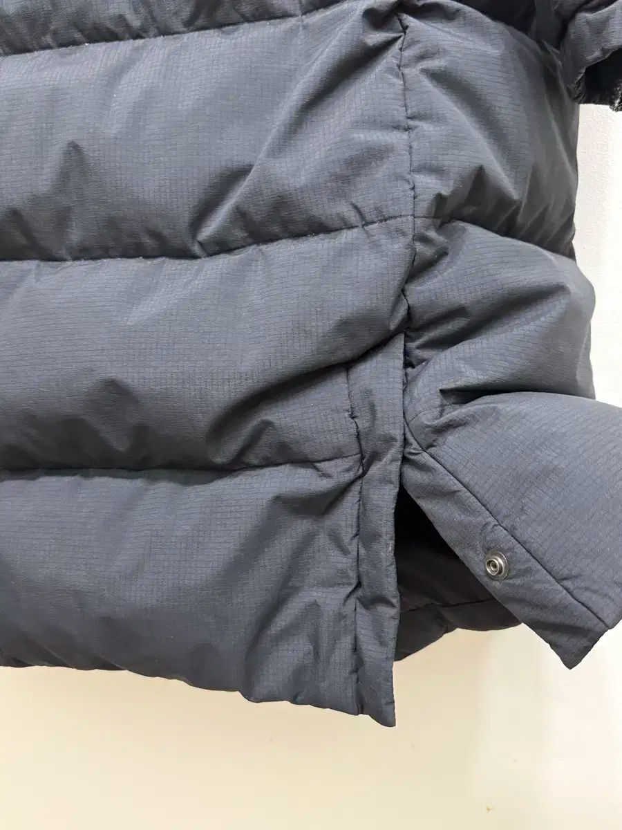 ロング丈ダウンジャケット