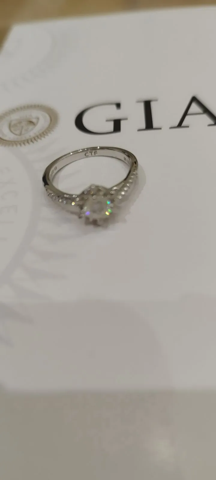 周大福　ブレスレット　箱 袋付き 2025年最新】周大福の人気アイテム - メルカリ