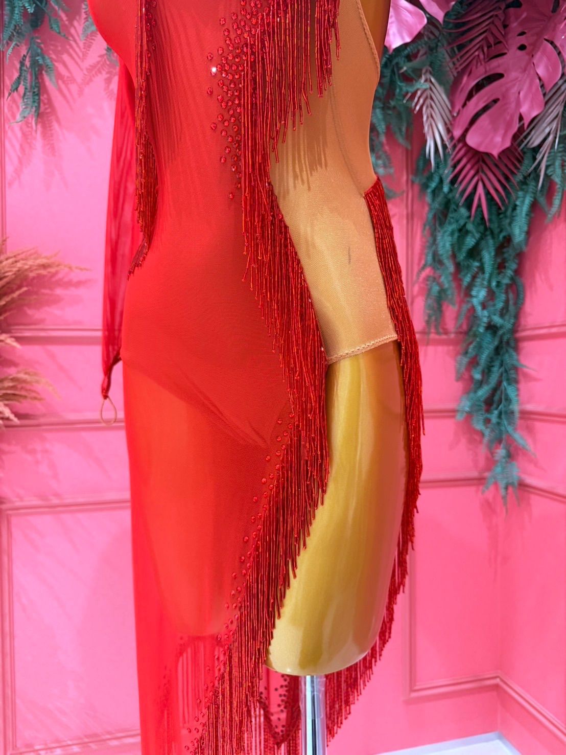 レッド サイズS