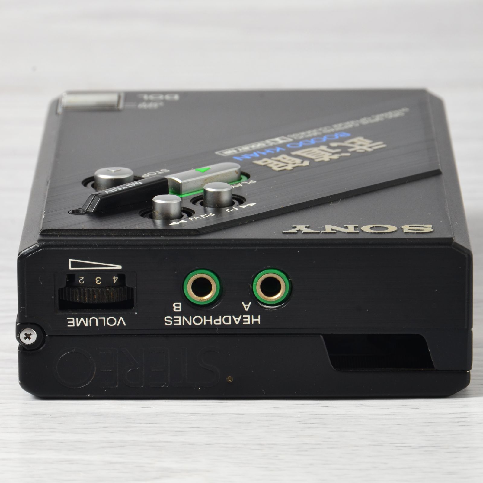 SONY WALKMAN DD-100 武道館 カセットウォークマン ブラック 整備済 TY389 ANARI_COM_TR