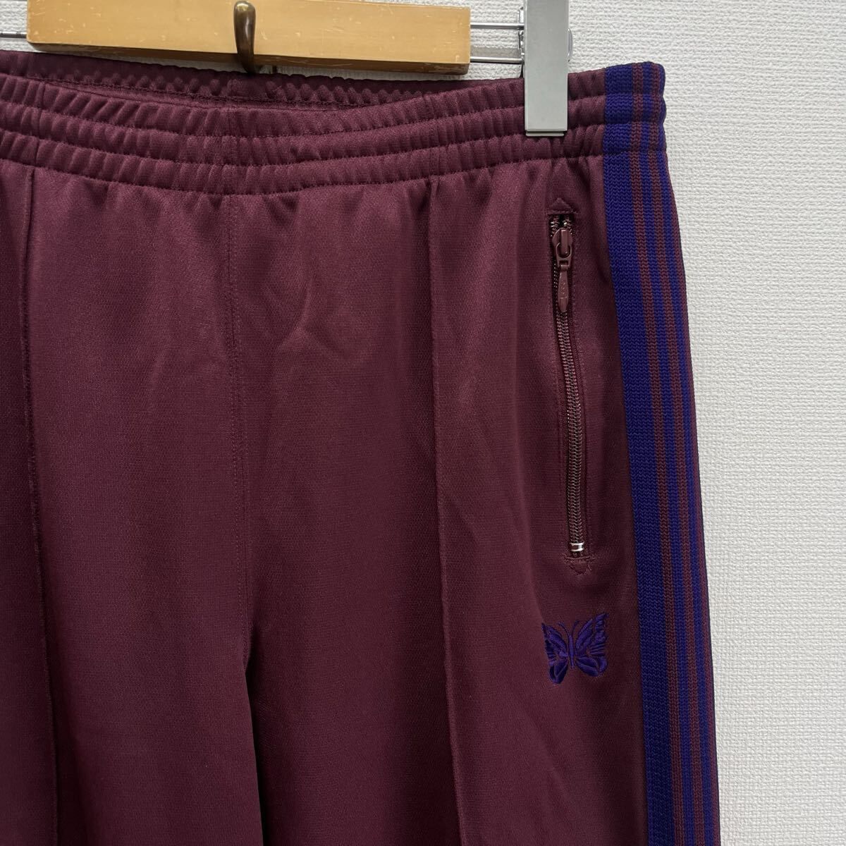 ブーツカット トラックパンツ