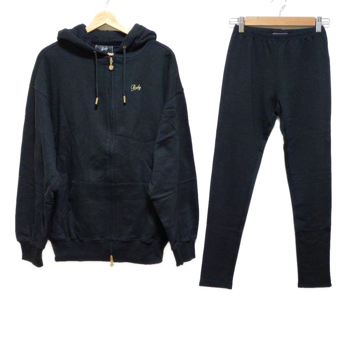 Rady レディ レディースパンツセットアップ レディース - 黒×ゴールド 刺繍|ラメ|ウエストゴム|ジップアップ