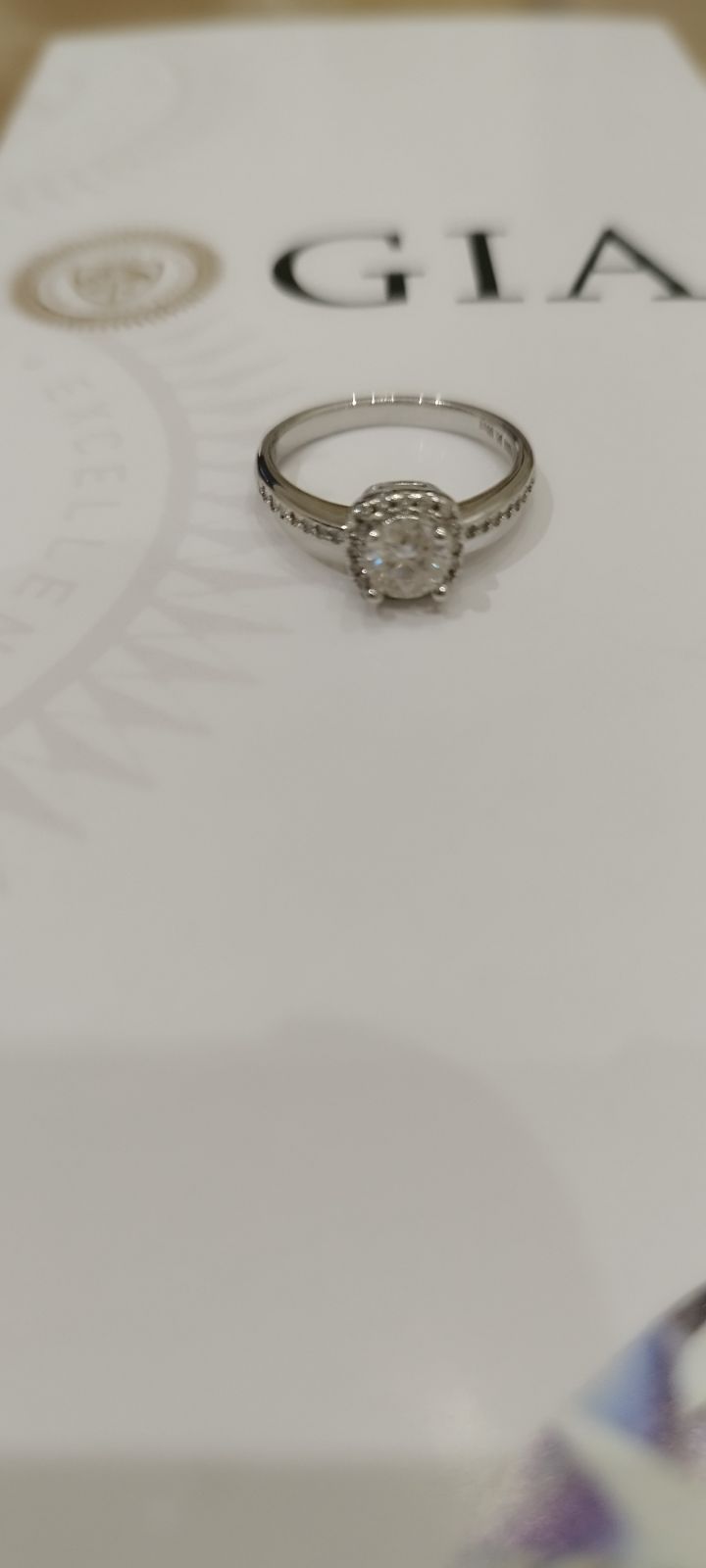 J17 参考価格320000円 GIA鑑定書付き pt950 0.50ct CTF刻印あり ダイヤモンドリング クラリティ VVS1 カラー H 周大福ブランド 指輪