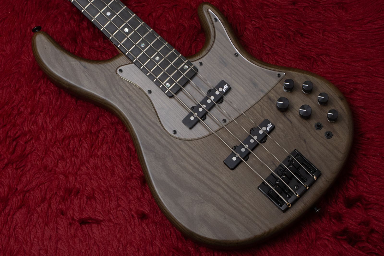 STR LS 42 BW CHGS Sierra Series 3.985 kg 00237 GIB横浜