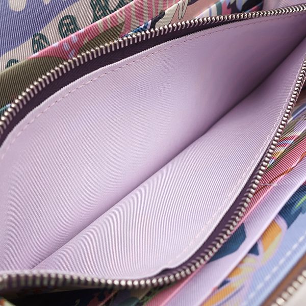 茶 ラウンドファスナー