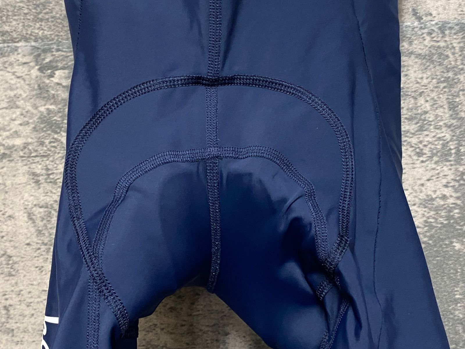 ビブショーツ 紺