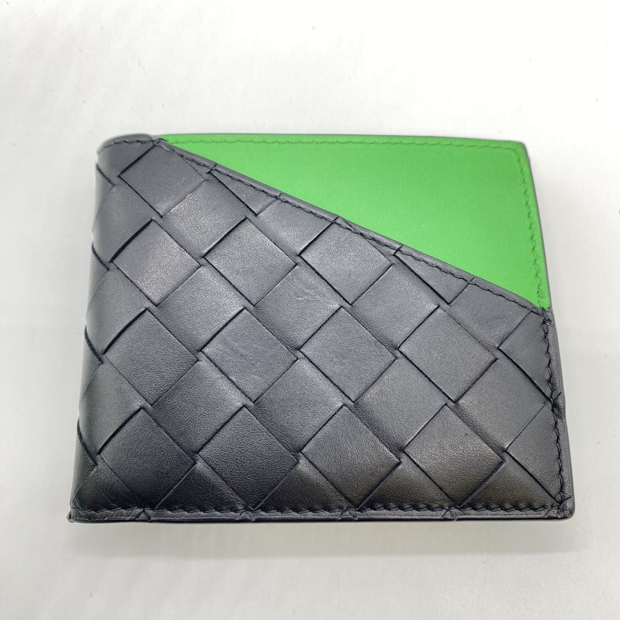 BOTTEGA VENETA ボッテガ ヴェネタ 619390 二つ折り財布 レザー ブラック グリーン イントレチャート メンズ レディース ファッション