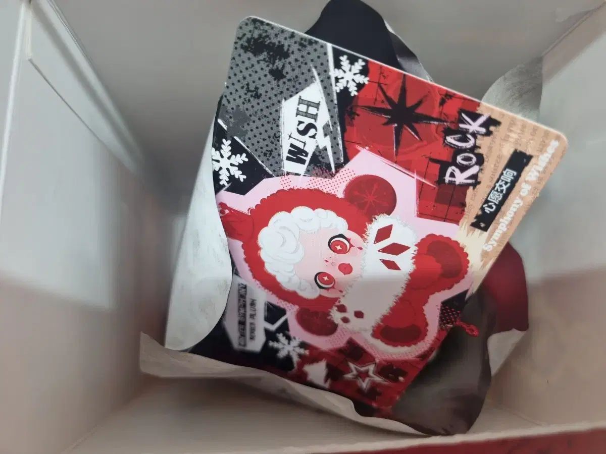 ポップマート スカルパンダ 冬の交響曲 シークレット 望みの交響曲