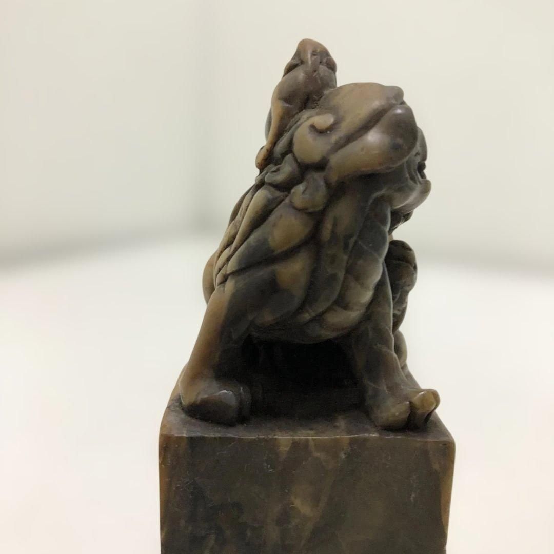 送料無料 獅子鈕 印章 石印 篆刻 書道具 骨董 古印材 書画 雅印 文房具