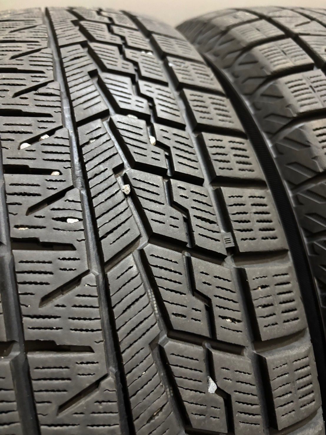 21年製 スタッドレス