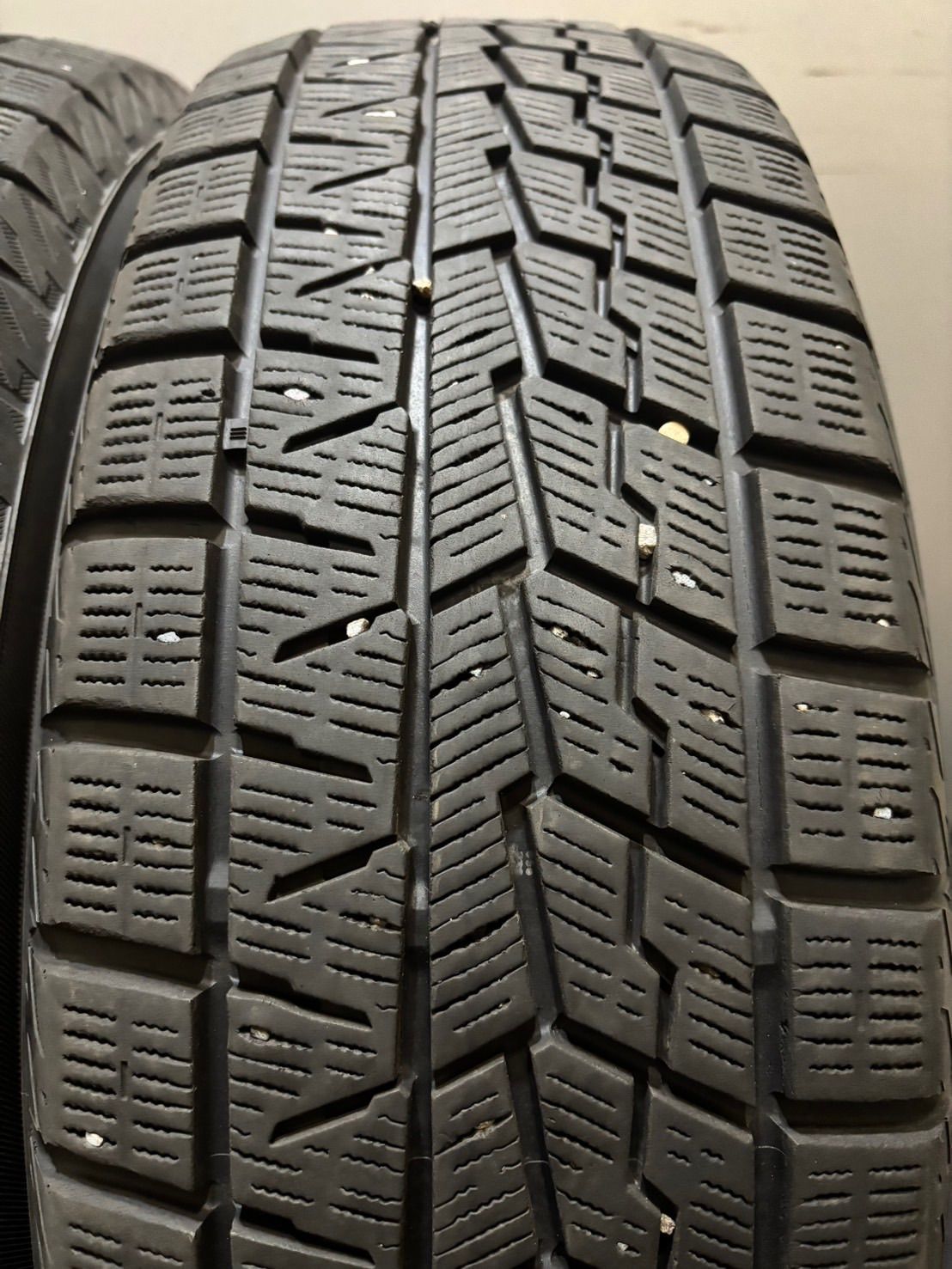 195 65 R 15 ice GUARD iG 70 21年製 スタッドレス 4本 ヨコハマ アイスガード ノア ヴォクシー プリウス 4 K 557