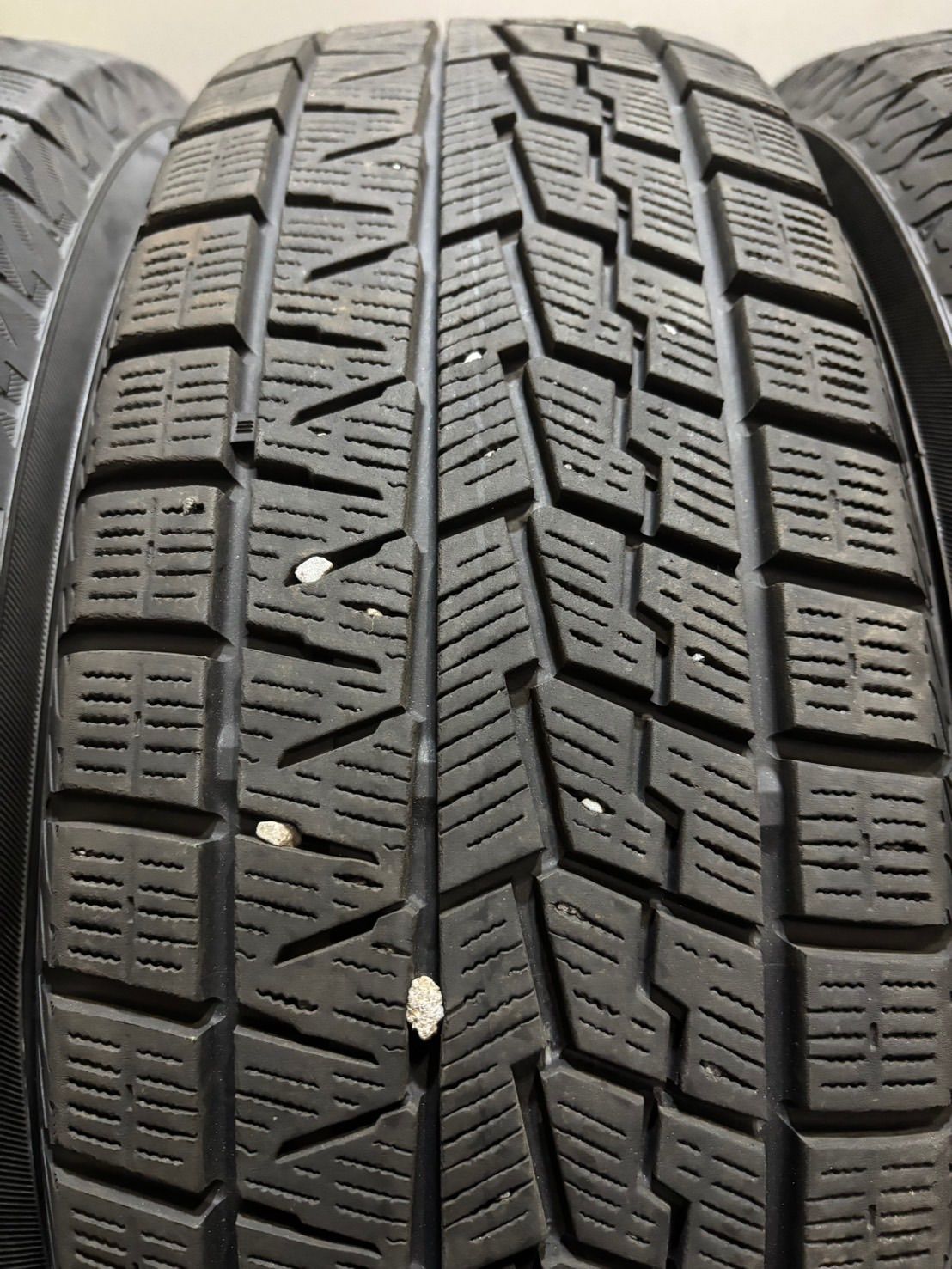  195 65 R 15 ice GUARD iG 70 21年製 スタッドレス 4本 ヨコハマ アイスガード ノア ヴォクシー プリウス 4 K 557 15インチ スタッドレス