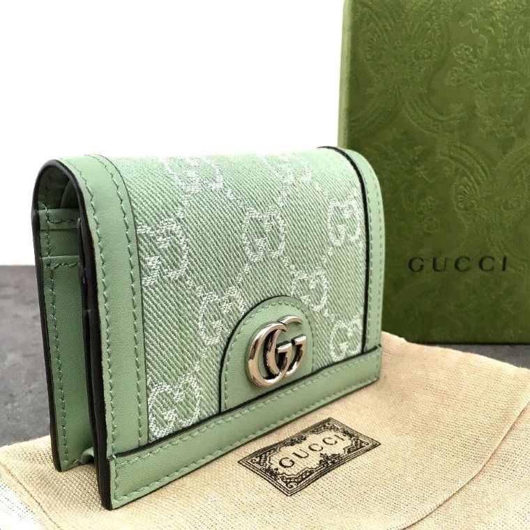 送料込み ♥品 GUCCI コンパクトウォレット 523155 グリーン き 497