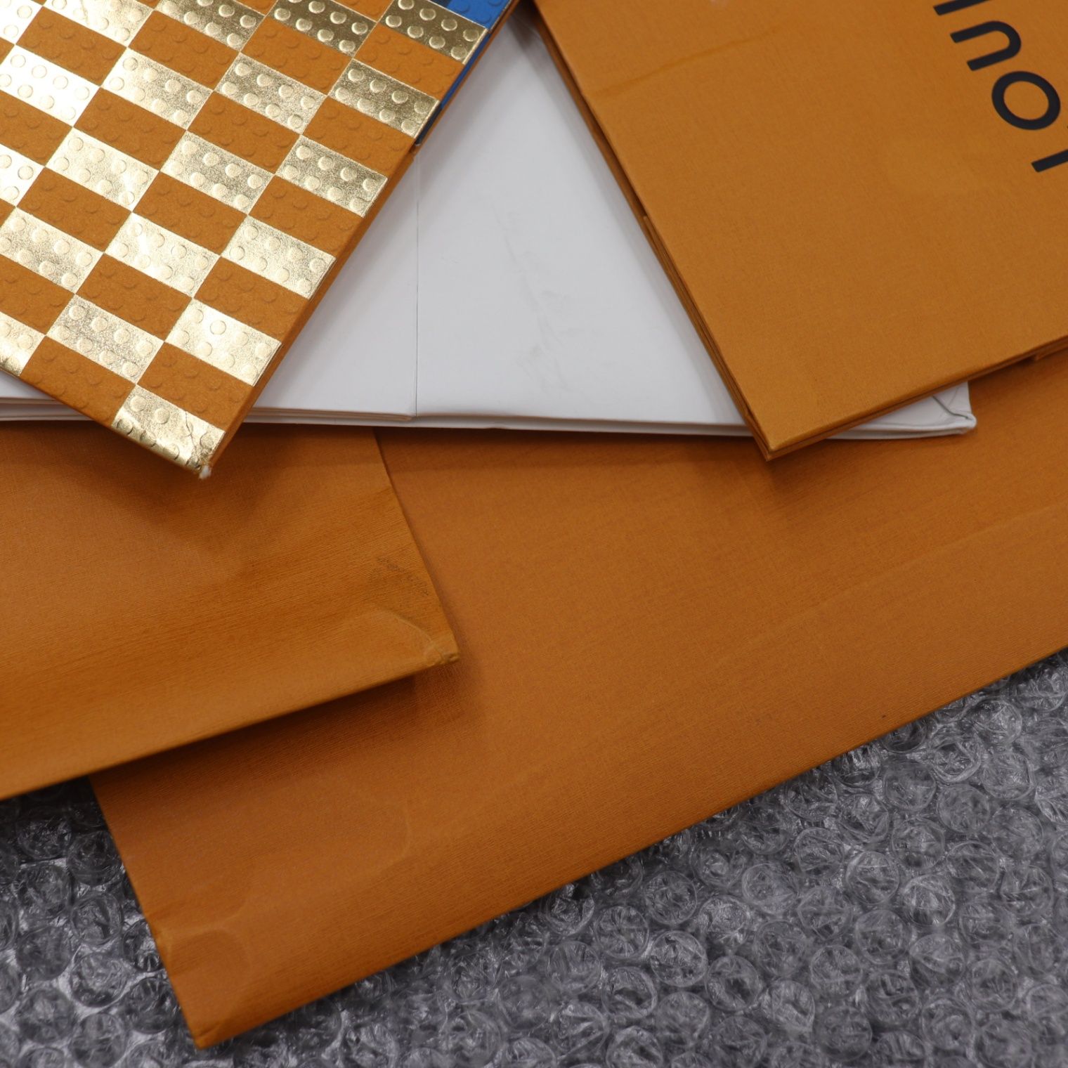 IT0VQ1PP4K2O LOUIS VUITTON ルイヴィトン BOX 空き箱 ショッパー 純正 紙袋 リボン オレンジ ブランド まとめ 紙袋36枚 箱30個 NEXPOTALLINN_EU