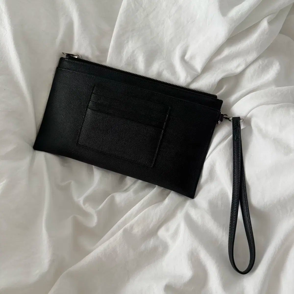 イヴ サンローラン ビルポーチ large シルバー