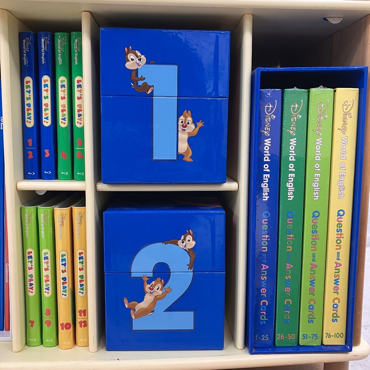 【中古品】WORLD OF ENGLISH Amazon.com: World Englishes (The English Language Series