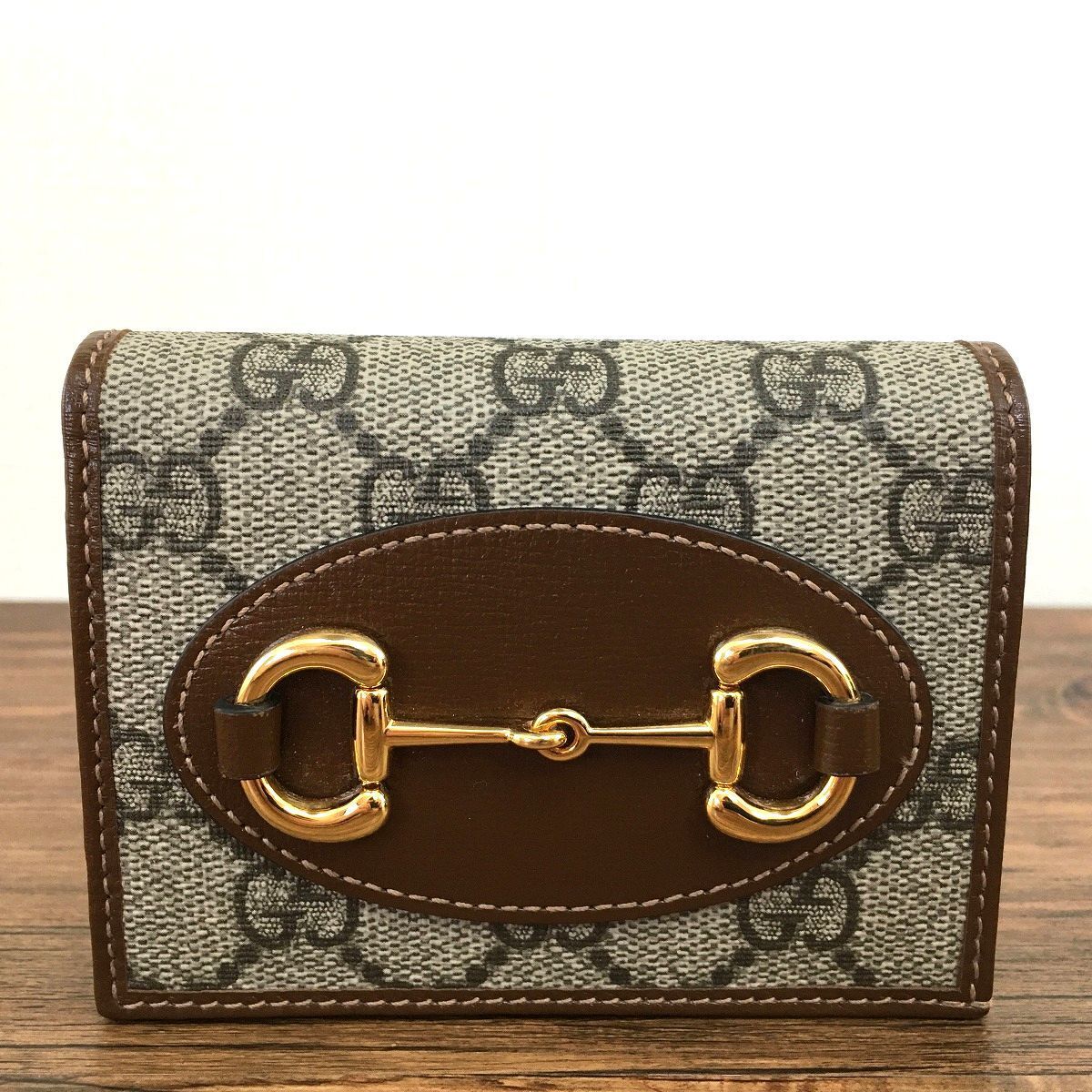 38 送料込み ♥品 GUCCI コンパクトウォレット 621887 ホースビット き