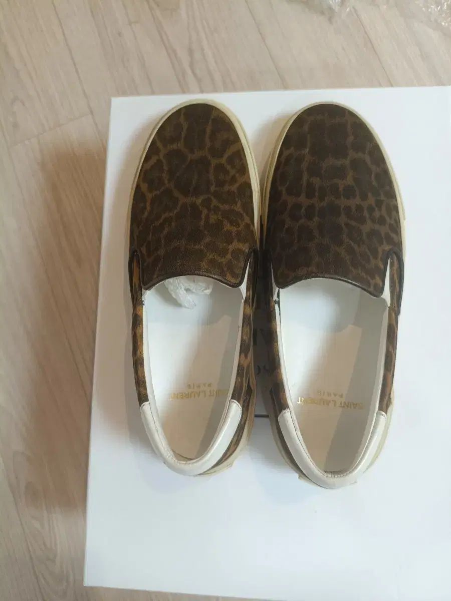 レオパード スリッポン