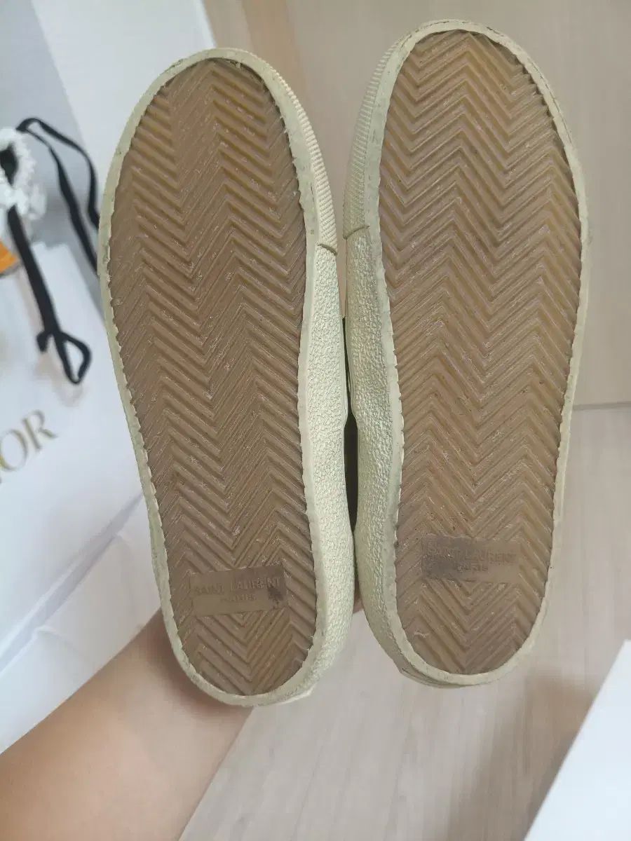 イヴ サンローラン