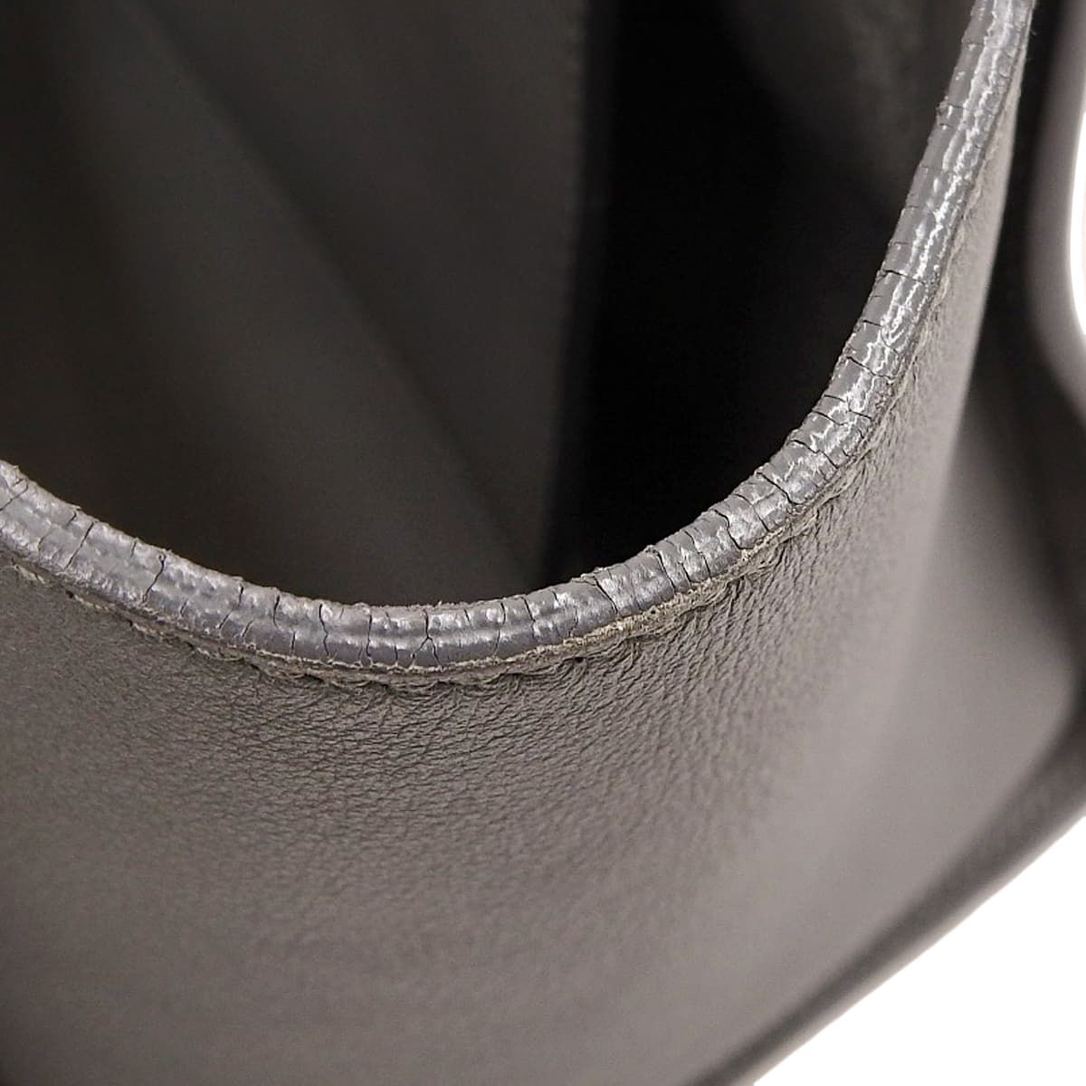 サンローランパリ