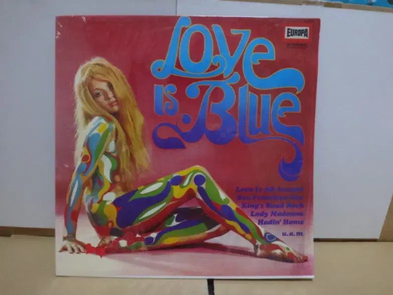 収入 LP 記録 V A ー Love Is Blue 盤