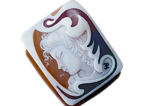 ジュエリー 作家品 サイン刻印有 伏し目の貴婦人 シェルカメオルース＆エナメル 40.8ｍｍ×32.4ｍｍ a2839o 送料無料