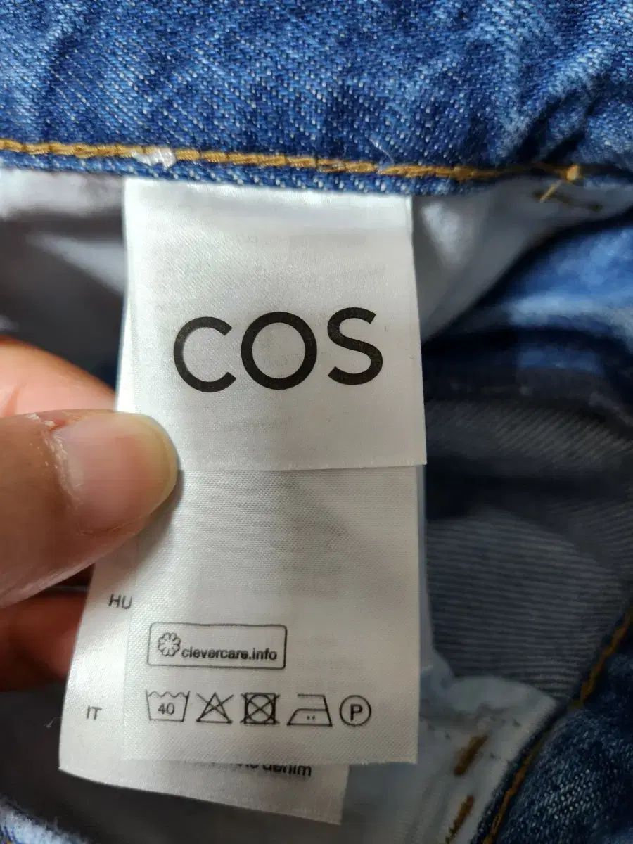  <♥> COS ワイドフィット デニム ズボン 30 その他 デニム ジーンズ