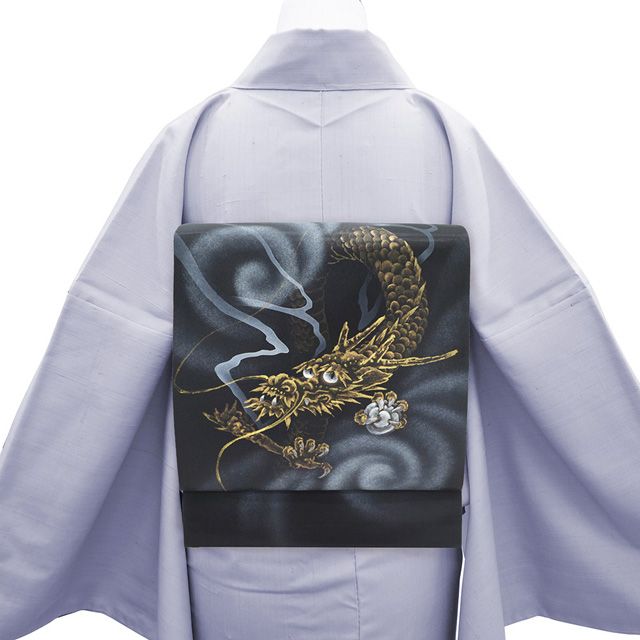 新古品 袋帯 ♥ 正絹 金彩加工 手描き 黒 ドラゴン 龍 作家物のようなデザイン さが美扱い カジュアル 春 秋 冬 デザイン 粋 袋帯 仕立て上がり みやがわ sb54705
