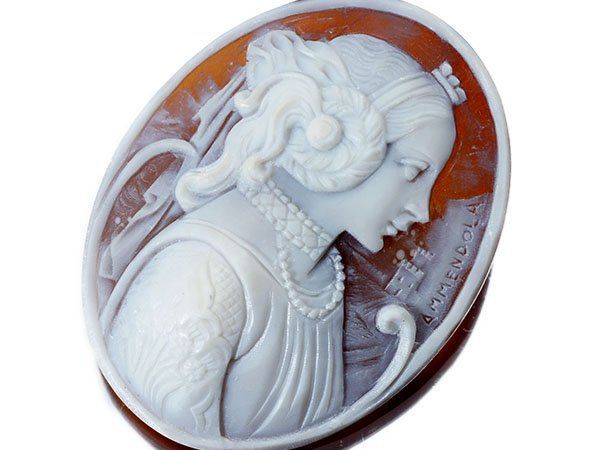 ジュエリー アメンドーラ作 凛々しい女性像 シェルカメオルース 49.8mｍ×38.5ｍｍ a2840m 送料無料