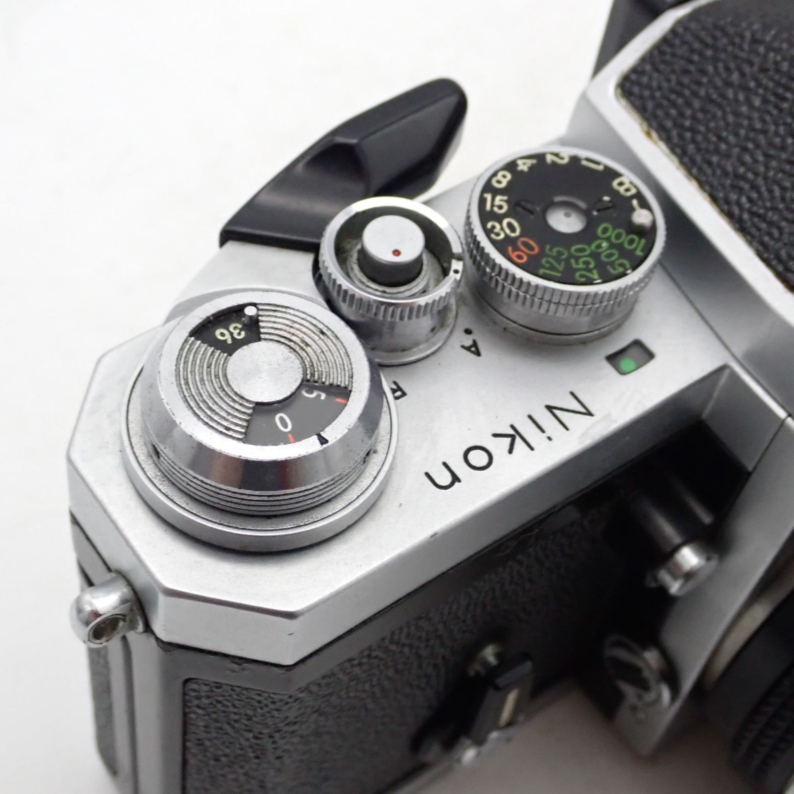 一眼レフフィルムカメラ