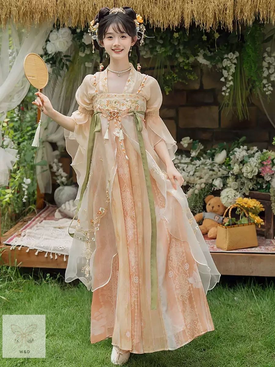 唐制少女 齐胸襦裙 改良漢服 夏 中国風 レディース おしゃれ 日常着 涼感 軽やか フォーマル パーティー 若き日に舞う唐風の優雅 涼やかな夏の装いで紡ぐ日常の特別